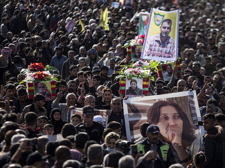 САЩ и Израел са въоръжили кюрдите в Иран, готвят ги за война с аятлоласите