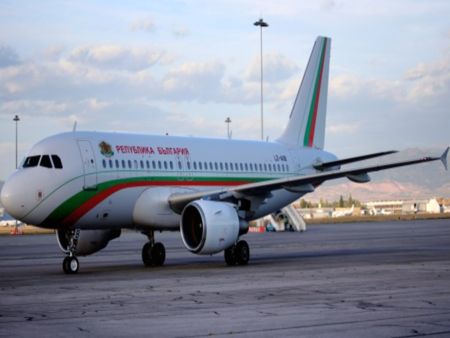 Мълния: Приоритетно върнахме богати държавни чиновници от Дубай и Абу Даби