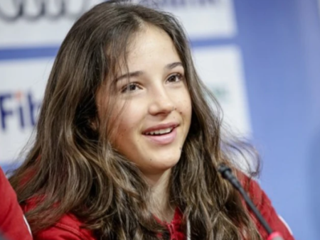 Топ специалист ще оперира Малена Замфирова