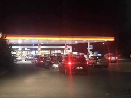 Търговците се развихриха, бензинът и дизелът с ръст с до 15 цента за литър