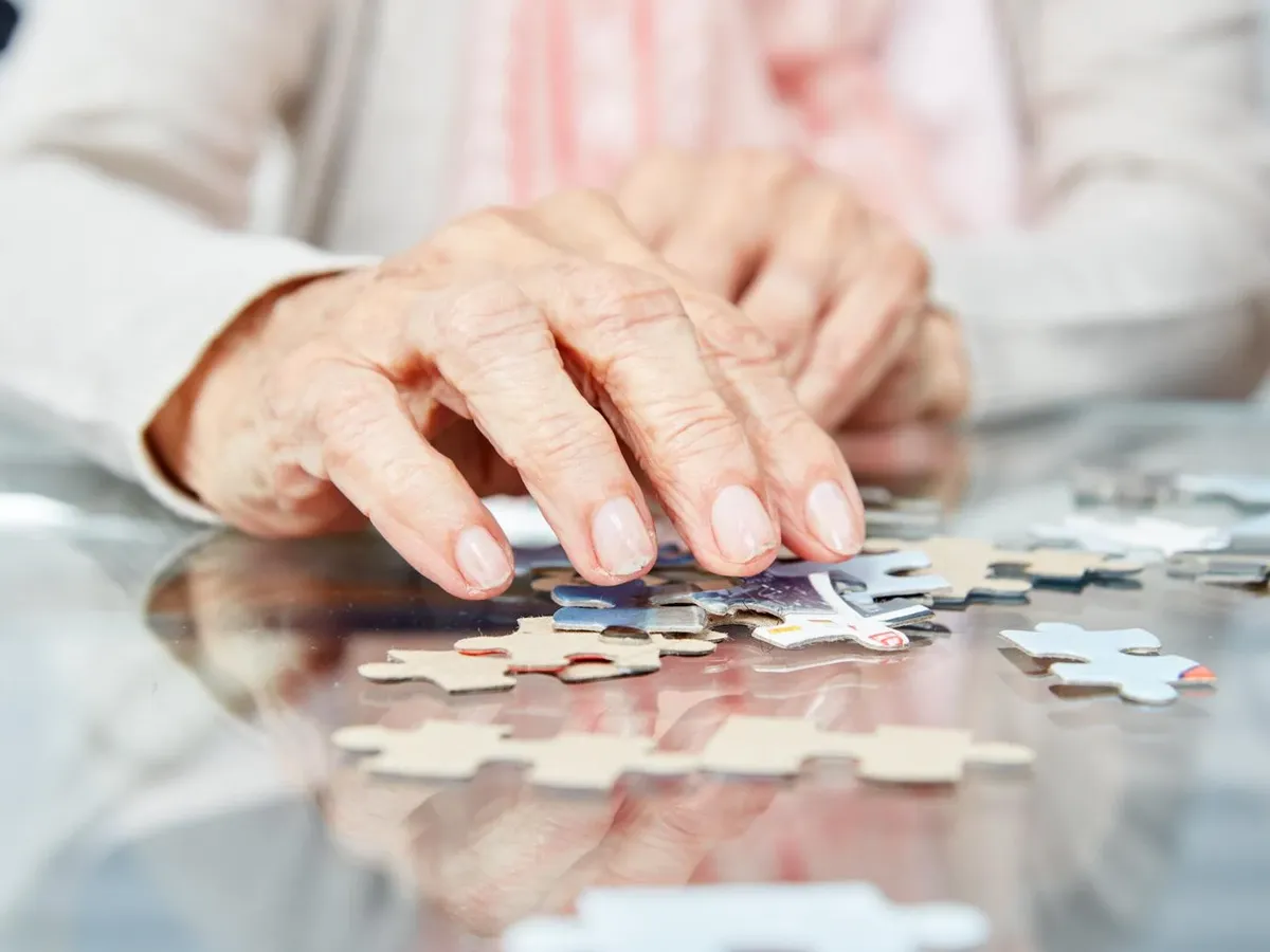 Прост тест със сантиметър може да подскаже риска от деменция