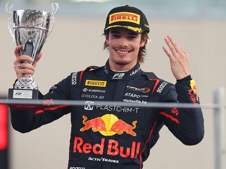 Историческа победа! Българският лъв изрева във Формула 2!