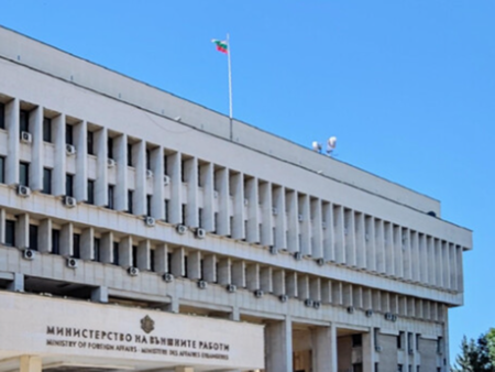 Започва поетапно отваряне на израелското въздушно пространство за изходящи търговски полети