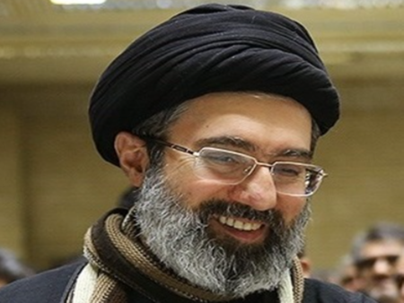 Моджтаба Хаменей поема властта