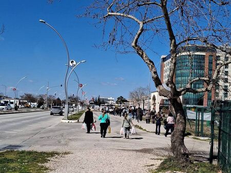 Турци към българи: Защо ходите само в Одрин? Друг град е много по-изгоден за пазаруване и е до границата