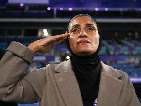 Страх и несигурност обгръща завръщането на женския футболен отбор на Иран у дома