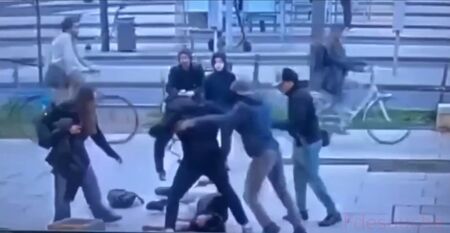 Мигранти пребиха местен в Белгия, защитил момиче от тях