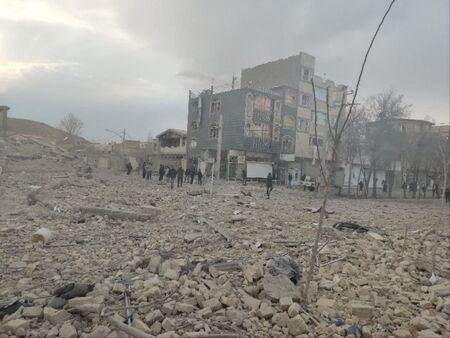 Второ девическо училище е засегнато при удар в Иран