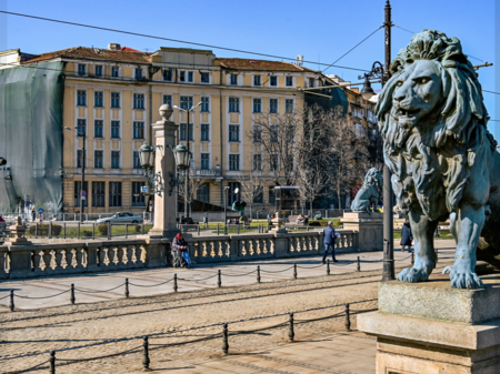 Пеевски и Терзиев се хванаха за гушите заради имоти за милиони в София