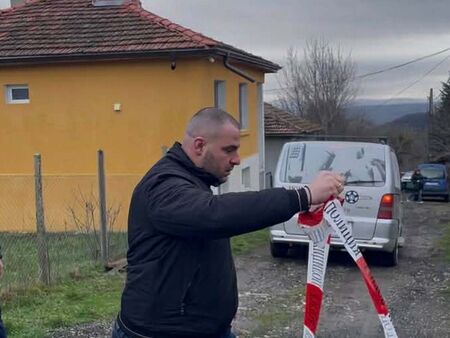 Полицаите от Царево са в шок: Свалят най-уважавания началник  в униформа, който спасяваше бедстващи в потопа