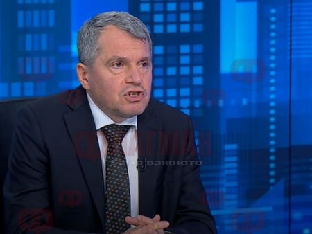 Тошко Йорданов: Какъв е проблемът да искаме ООН-то на Тръмп, в едно семейство сме
