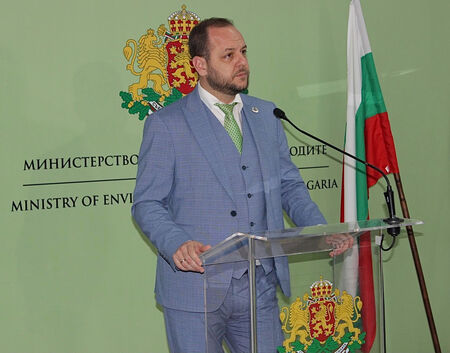 Заради скандала "Петрохан": Борислав Сандов напусна политиката с цитат от Ивайло Калушев