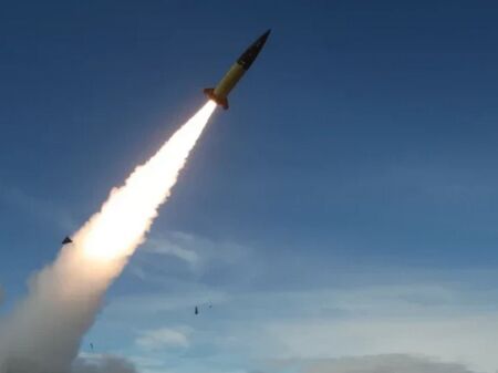 Иран атакува най-голямото съоръжение за втечнен природен газ в света в Катар два пъти за 12 часа