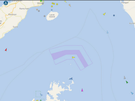 Експертът Тодор Георгиев - на Ормуз е спокойно, петролните хиени вдигат цените