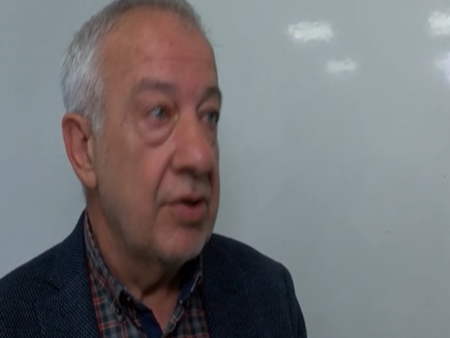 Шокираща агресия: Охранител наби дете в училище