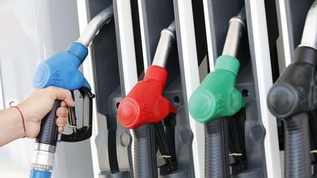 Истерия за цените на горивата: Сайтът Fuelo се срина