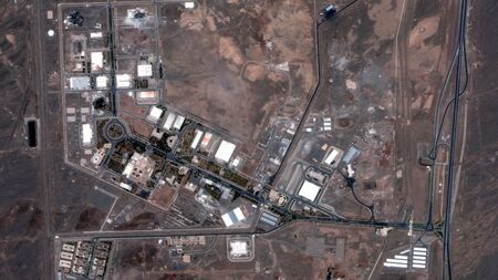 Иран: Ударен е ядреният комплекс „Натанз”, няма изтичане на радиация