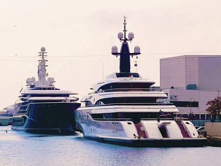 В този кадър виждате 500 милиона долара