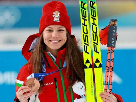 Лора Христова се завръща в България след историческия бронз в Милано-Кортина