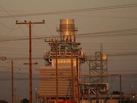 "Кажете сбогом на електричеството": Иран публикува списъци на енергийни мишени в Близкия изток