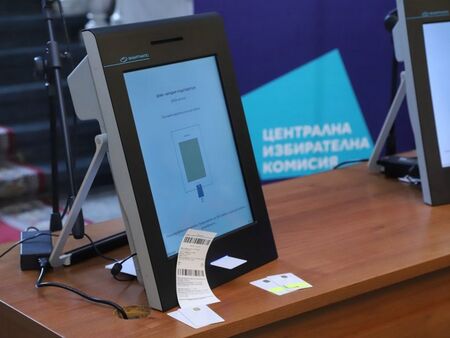 Рекорден интерес към вот в чужбина, 50% повече българи са заявили желание да гласуват