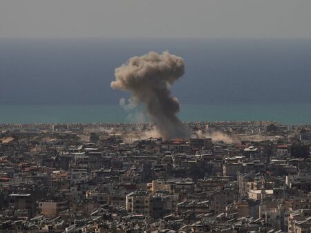 МВнР призова българите за незабавно напускане на Близкия изток