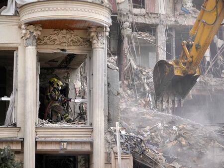 Иран изстреля нов залп ракети към Израел, експлозия бе чута в Йерусалим