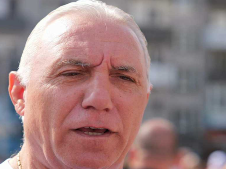 Христо Стоичков скърби