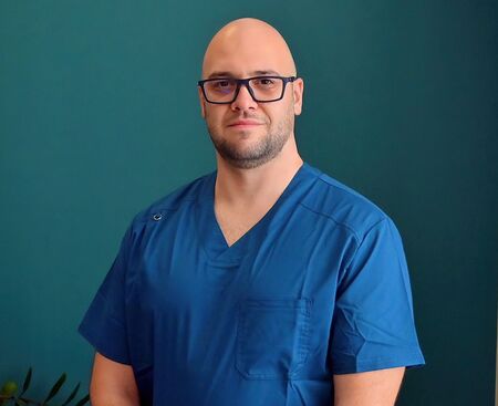 Кардиолог от Бургас - Диагнозата „сърдечна недостатъчност“ е тежка, но днес тя е лечимо и контролируемо заболяване