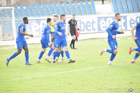 Черноморец гони топ 4: „акулите“ искат скалпа и на лидера Дунав