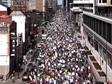 Милиони протестираха в САЩ, Де Ниро и Брус Спрингстийн поведоха най-знаковите шествия