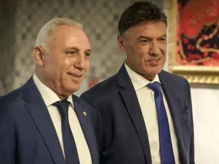 Христо Стоичков се сбогува с Боби Михайлов с думите: Къде се забърза, Боби?