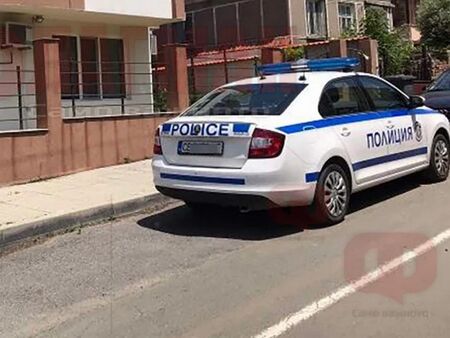 Мариета от жк. "Славейков" открадна спестяванията на баба от Черноморец