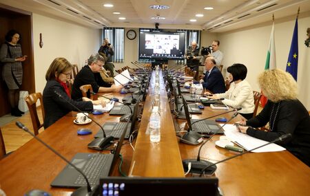 Съдийската колегия с декларация срещу Делян Пеевски - оказвал им натиск