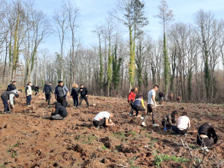 Вижте къде в Бургас да изкарате курс за оръжие или да постреляте за удоволствие
