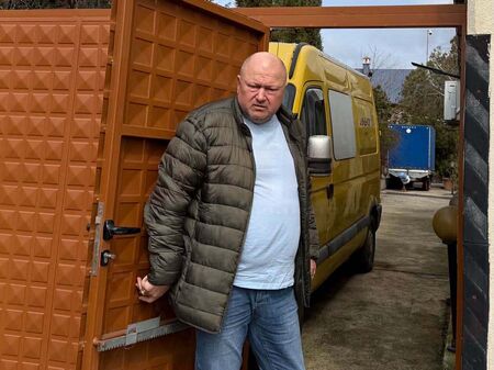 Задържаният руснак с патроните е екссъпруг на прокурорка от Бургас, твърди, че тя го репресира (ВИДЕО)