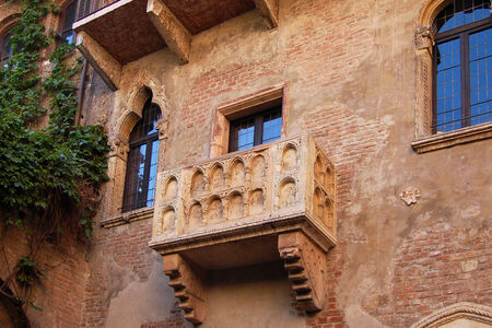 Верона въведе такса от 5 евро за достъп до двора на къщата на Жулиета