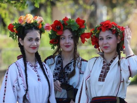 Денят, в който смъртта отстъпи – чудото и обичаите на Лазаровден