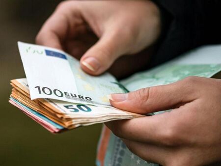 Част от работещите по Великден с четворна заплата