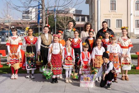 Лазарките оживиха Царево, Лозенец и Бродилово с песни и благословии