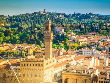 Италия затяга мерките: край на свободния туризъм в най-посещаваните места