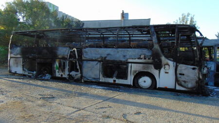 Автобус с пътници се запали в Пловдив