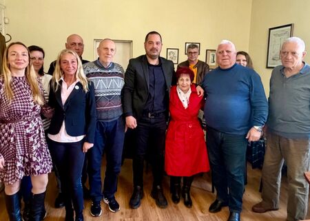 Синдикатите в Бургас към Калин Стоянов: Подкрепяме те, защото защитаваш работещите