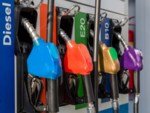 Извънредна мярка: чужденци плащат дизела по-скъпо