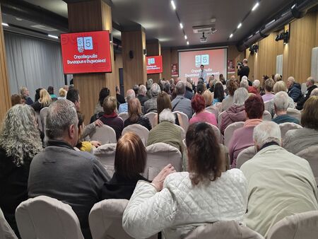 "Шоуто на Слави" отива в историята след 19 години на екран