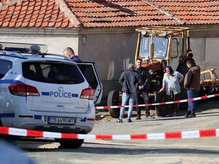 Разследват жестоко убийство в гараж в Кокаляне, жертвата е намушкана на три места