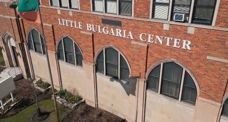 „Малко българско училище в Чикаго“ е възстановено в официалния списък на българските училища в чужбина