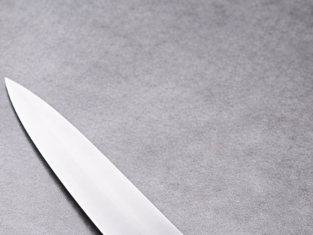 Ученик намушка с нож момиче