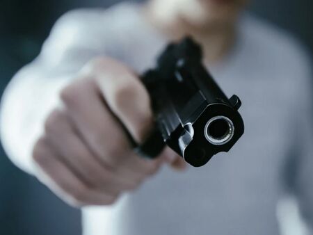 Задържан е мъж от Аврен за въоръжен грабеж в салон за красота във Варна