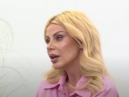 Светлана Василева: Още набирам номера му…